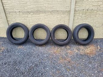 215/55 R17 Goodyear letní pneu DOT0422