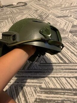 Airsoft helma