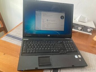 RZV: pekny 17" notebook pro Win XP - HP Compaq NX9420