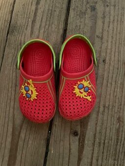Dívčí boty typ crocsy  vel. 22 jako nová
