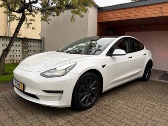 Tesla model 3 Long Range AMD Ryzen 2022 Refresh