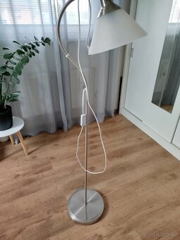 Stojací lampa IKEA