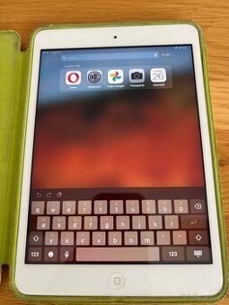 Apple iPad Mini 7,9" (2. generace) 16GB Wi-Fi - stříbrný
