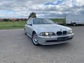 VEŠKERÉ NÁHRADNÍ DÍLY BMW 530i e39 Touring / MANUÁL / BBS