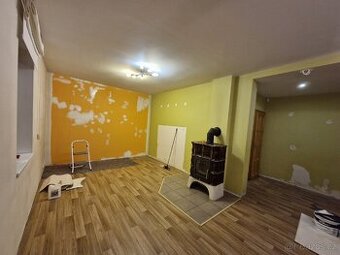 Nabízím malířské práce. Malování bytů.