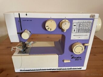 Šicí stroj LADA 607 bohemia