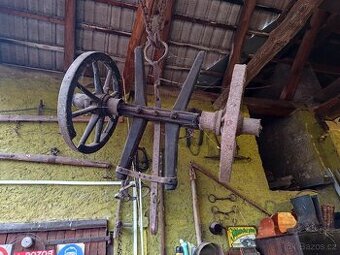 Prodám historické zemědělské nářadí