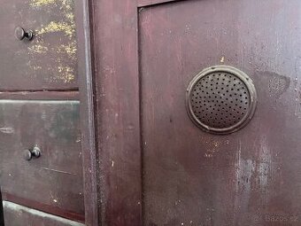 Kuchynska komoda starozitna