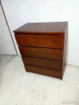 Prodám hezkou komodu IKEA MALM