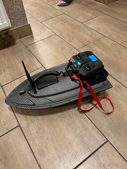 Prodám zavážeci loď