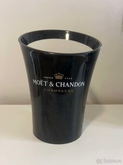Ice kybel Moet and Chandon