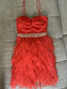 Luxusní šaty Rinascimento