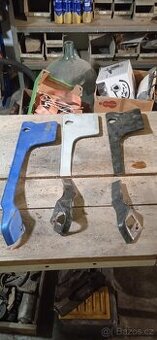 Čz 175/477 podsedlové plechy