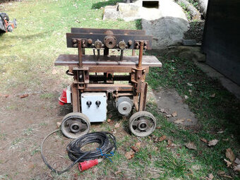 Rozdělaná protahovačka