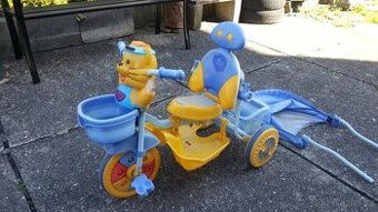 Disney tříkolka s výbavou a elektrickými efekty