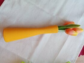 Vazicka a tulipany - 1