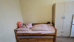Dětská postel a skříň - možno každé zvlášť