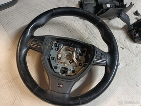 Vyhřívaný Mpaket volant  F10 F11 F07 F01