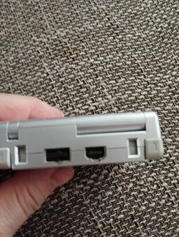 Gameboy Advanced SP - 1