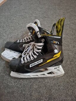 Hokejové Brusle Bauer Supreme M3 SR vel. 7