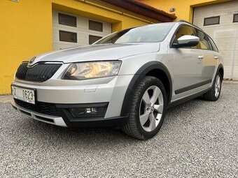 Octavia3 SCOUT,2,0 TDI,151 tis km,rok 2015.