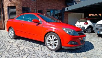 Opel Astra TwinTop 1.8 16v 103 kW r.v. 2006