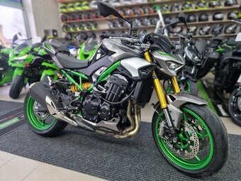 Kawasaki Z900 SE model 2025 - Nový motocykl