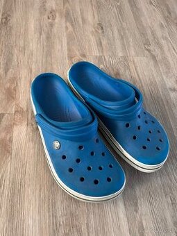 Crocs 10/12 - 1
