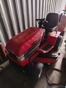 Zahradní traktor Westwood V 2050