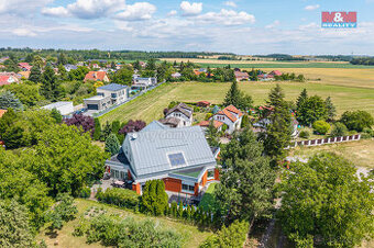 Prodej rodinného domu, 350 m², Jirny, ul. V Zahradách - 1