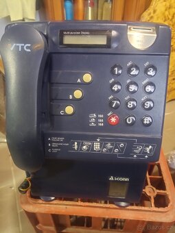 TELEFONNÍ AUTOMAT