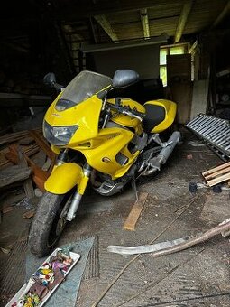 Honda VTR 1000 F