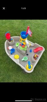 Pirátská loď (vodní stůl) Little Tikes