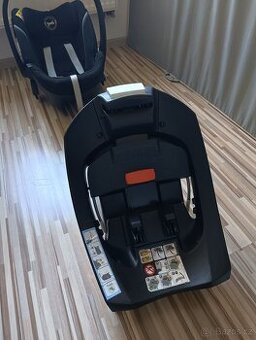 Cybex Aton 5 + základna/base