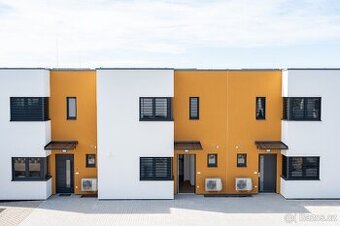 Prodej moderní novostavby 4 + kk se zahradou,Rychnov n. Kn