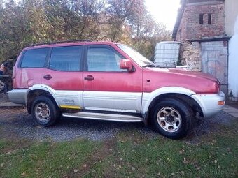 TERRANO,2,7 Tdi