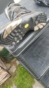 Prodej oblečení na čtyřkolku