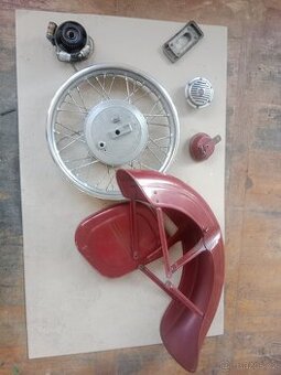 Náhradní díly na Jawa