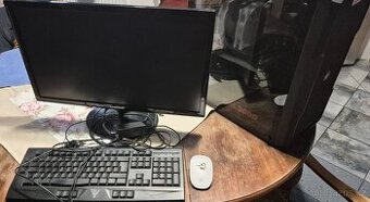 Herní sestava - PC, monitor, klávesnice, myš