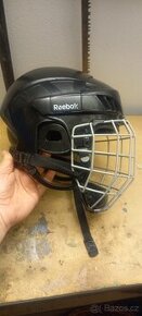 Dětská hráčská helma Reebok