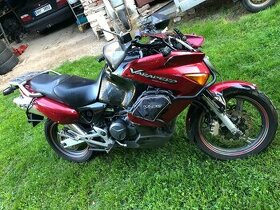 Motonadily honda xl1000 varadero 2004 strikacka