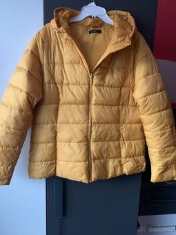 Dámská nylonová zateplená bunda, vel: 46/8