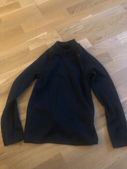 Podvlékací triko dlouhý rukáv Decathlon vel.134