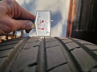 4x letní pneu 215/45 R16