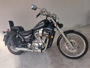 Suzuki VS 600 GL Intruder