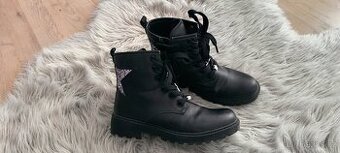 Dívčí boty Geox vel.33 Nové