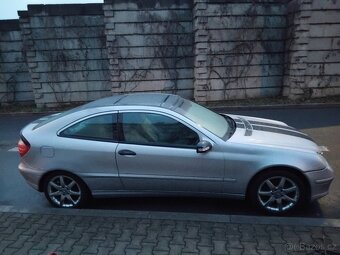 Mercedes sport coupe 180C SC 200 W203 automat