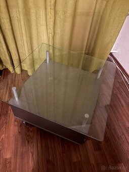 Konferenční stolek