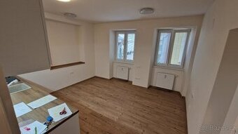 Pronajmu byt 1kk, 23m2, cihla, centrum České Lípy
