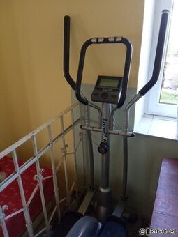 Eliptický trenažér Land Fit, rotoped